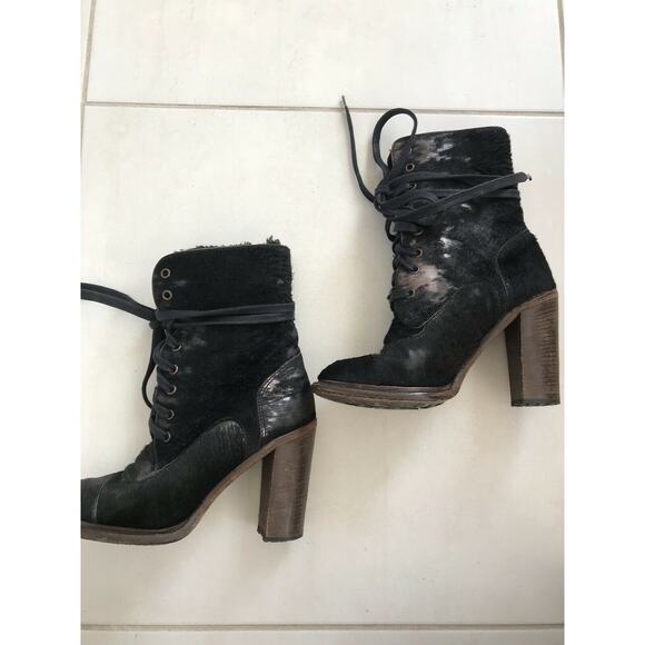 UGG Collection Piera Lace Up Boots Lambskin Sheepskin FLAW - Picture 7 of 12